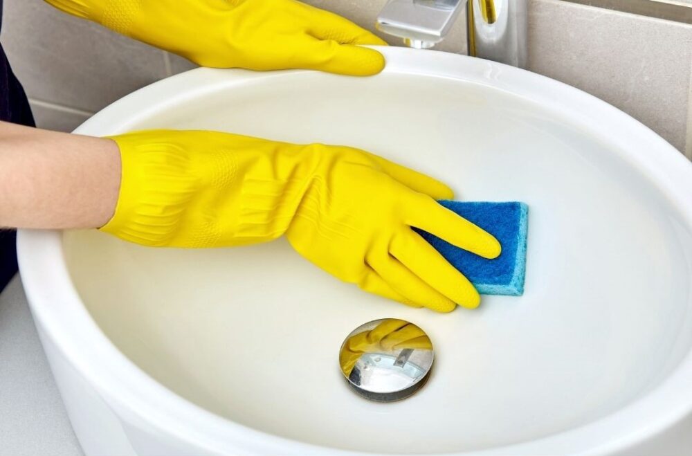 ทีโพล์ คลีนซี่ นาโน ยูคาลิปตัส ล้างห้องน้ำ 3.8 ลิตร / Teepol Kleansy Nano-Eucalyptus Bathroom Cleaner 3.8 L. - Image 4